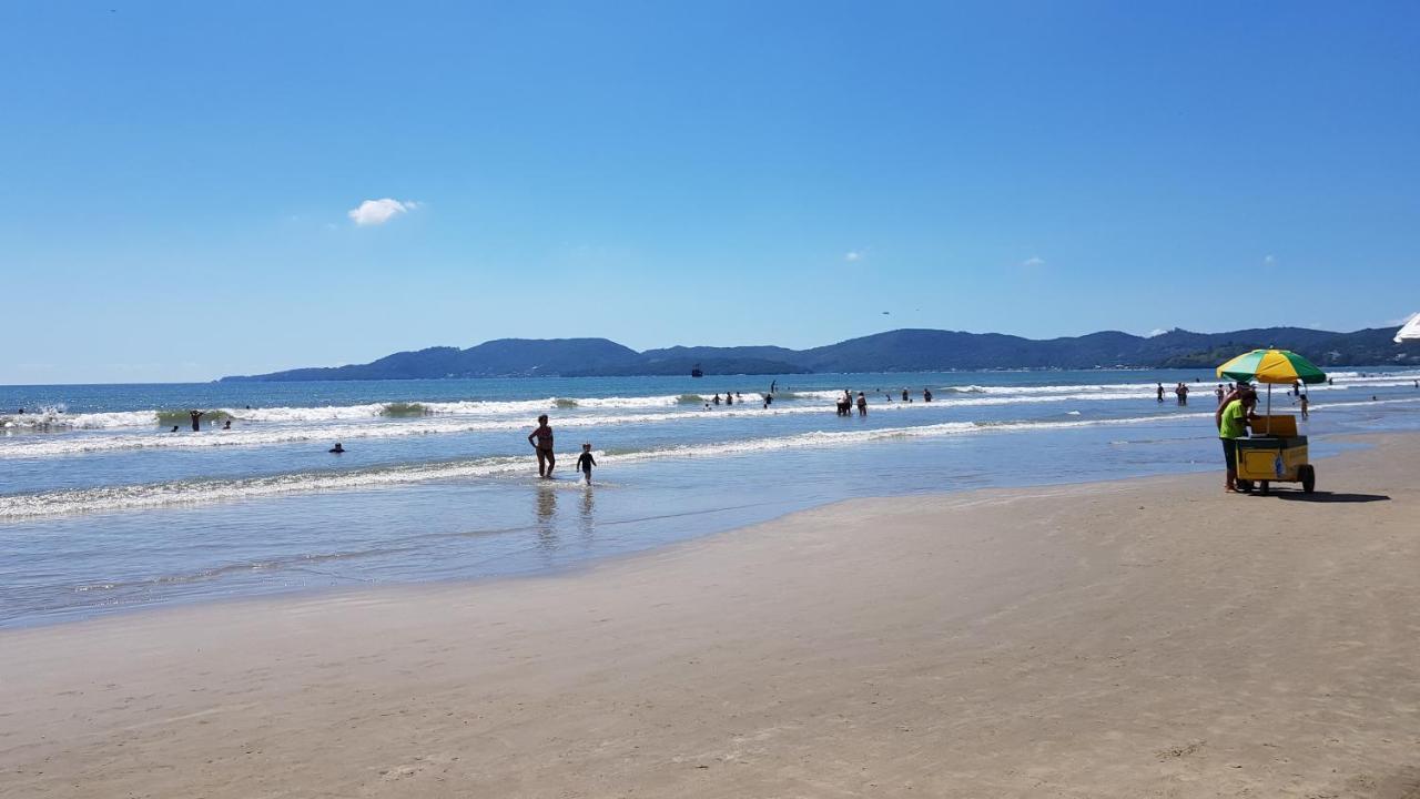 Apto Em Predio Frente Ao Mar, Meia Praia Itapema, Linda Vista, 3 Dormitorios Bagian luar foto